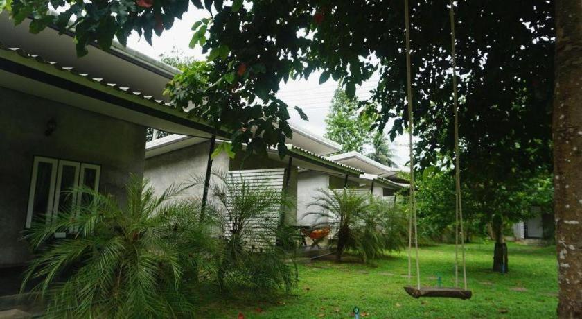 V Valley Resort Satun Exterior photo